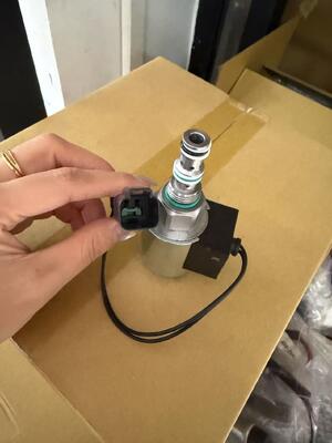 261-0998 2610998 Solenoid Valve for Engine 3054 3054C